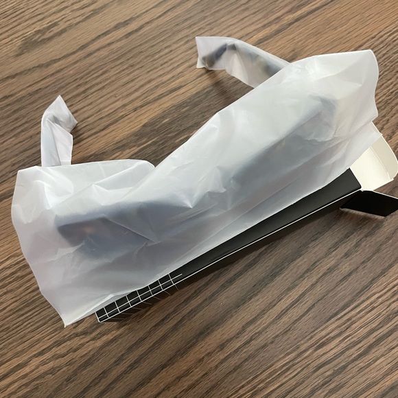 DIFF sunglasses - Picture 8 of 8